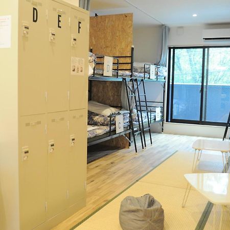 04 วิลเลจ คุโจะ Hostel โอซาก้า ภายนอก รูปภาพ